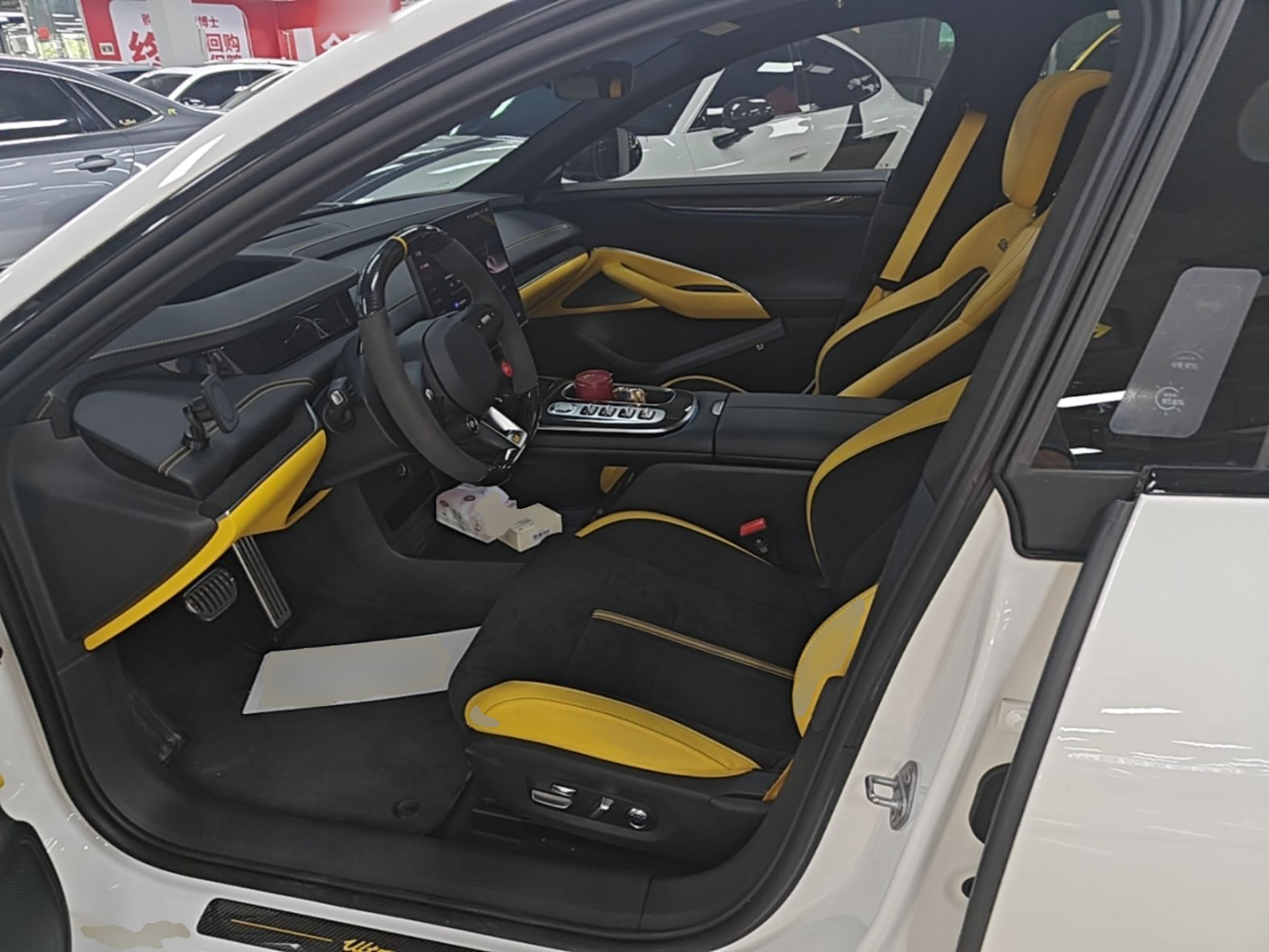 Interior delantero