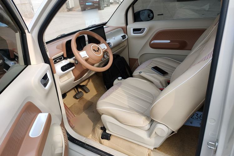 Used Wuling Hongguang MINIEV 2024 3rd Generation 215km Youth Edition
