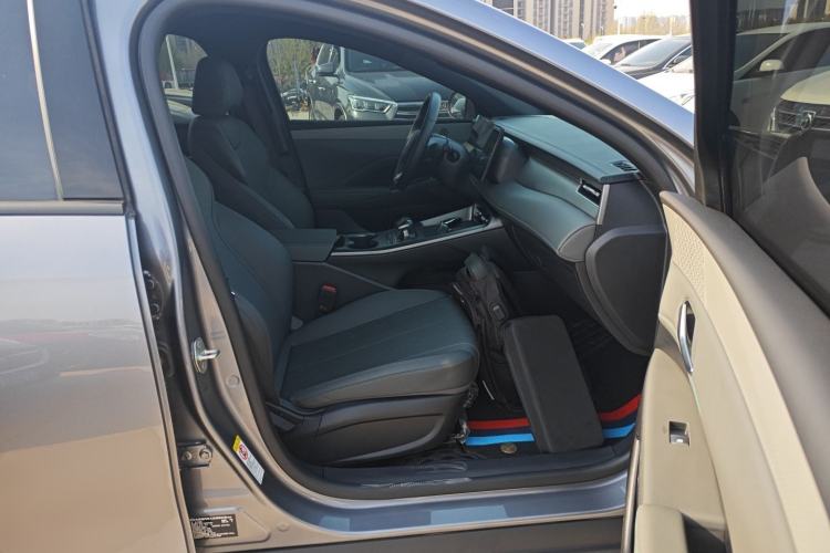 Used BYD Qin PLUS 2025 DM-i Smart Drive 55KM Leading Model
