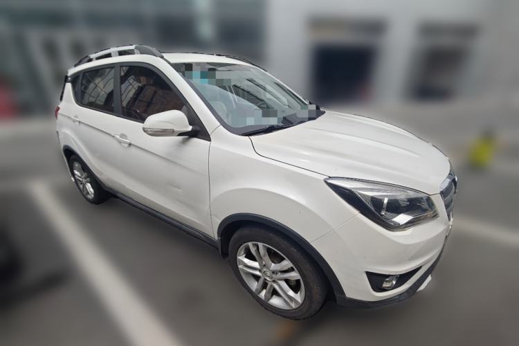 Used CHANGAN CS35 2017 1.6L Manual Luxury Model
