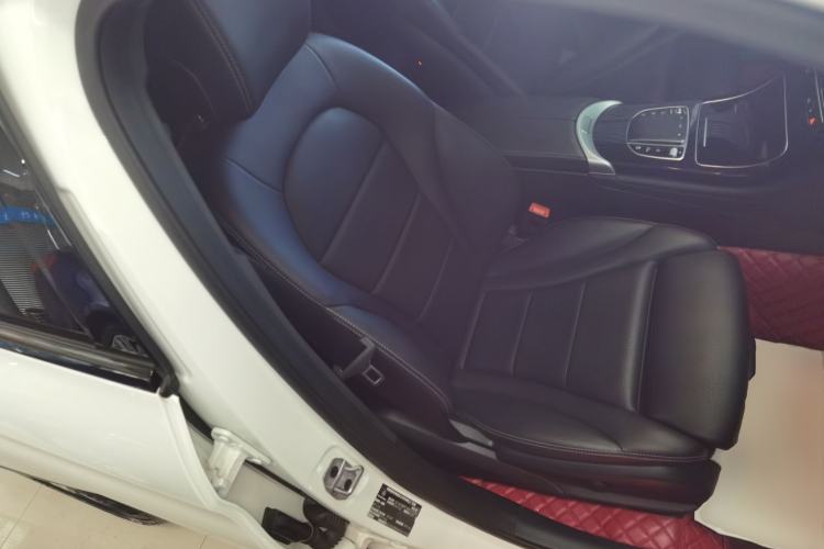 Used Mercedes-Benz GLC Coupe 2022 Refreshed GLC 260 4MATIC Coupe SUV
