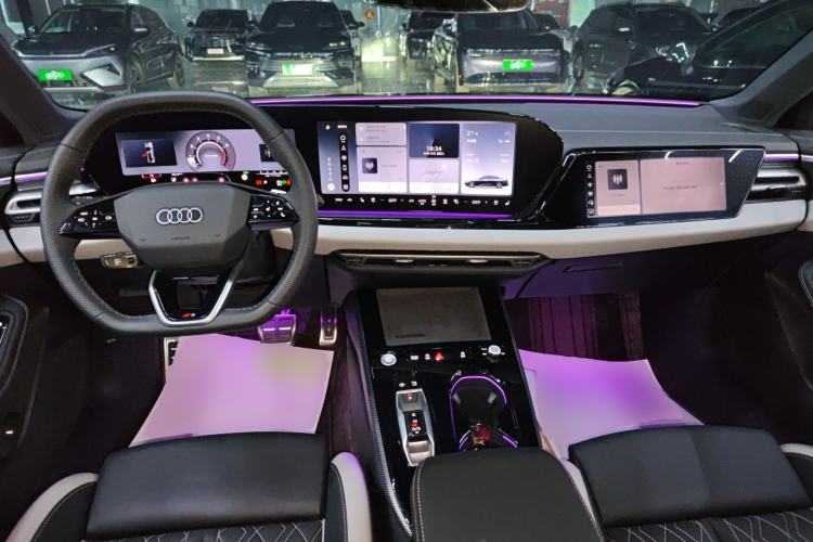 Used Audi A5L 2026 2.0T Sport Plus Center Console