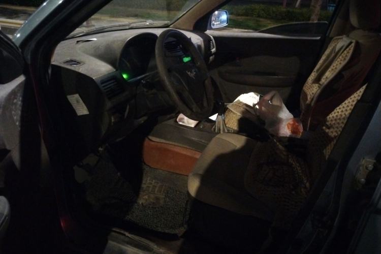 Used Wuling Hongguang 2014 1.2L Standard Model China IV
