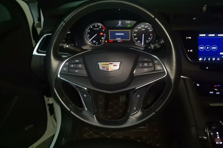 Used Cadillac XT5 2021 2.0T Two-Wheel Drive Luxury Version