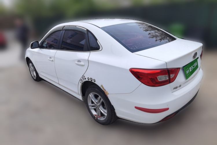 Used Bestune B30 2016 1.6L manual Comfort trim level