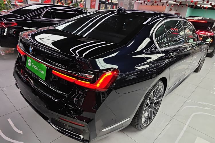 Used BMW 7 Series 2021 740Li Luxury Edition M Sport Package
