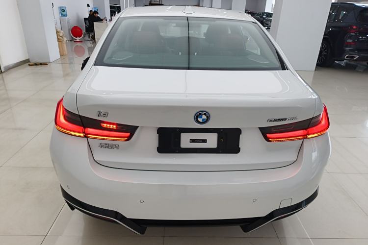 Used BMW i3 2025 eDrive 40 L Midnight Sports Package