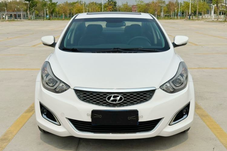 Used Hyundai Elantra (5th Generation / Langdong) 2016 1.6L Automatic Prestige Model Exterior 1