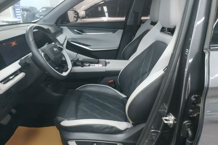 Used Changan CS75 PLUS 2023 3rd Generation 1.5T Automatic Luxury Model
