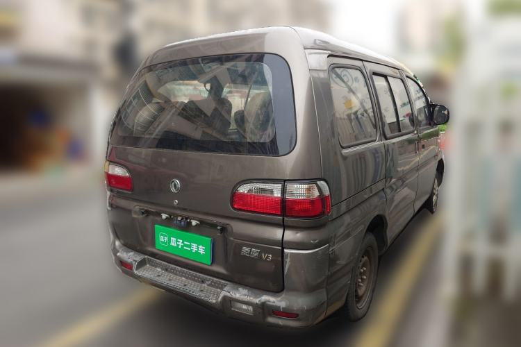 Used FORTHING Lingzhi 2013 V3 1.5L 7-Seater Standard Model II
