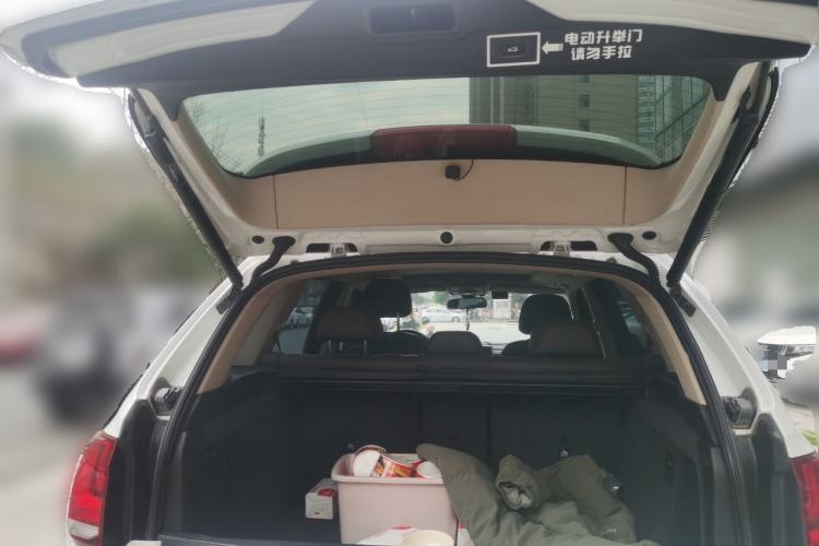 Used BMW X5 2015 xDrive28i
