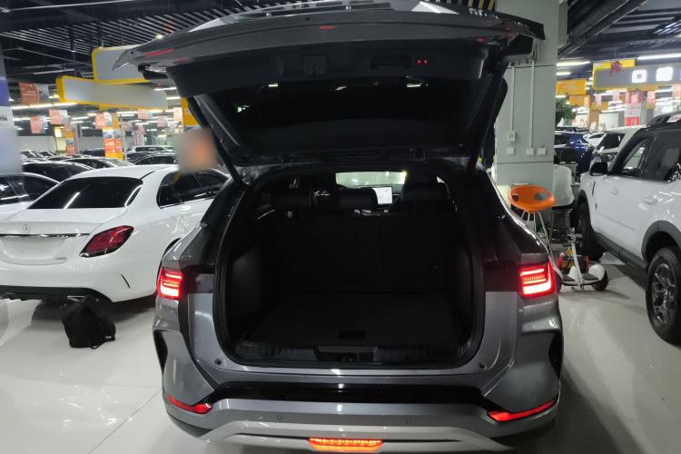 Used BYD Song PLUS New Energy 2024 Honor Edition EV 520km Premium Model