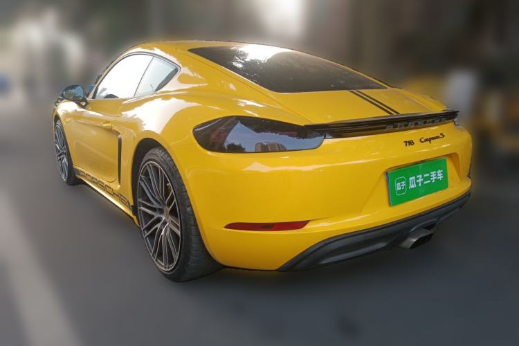 Used Porsche 718 2018 Cayman 2.0T
