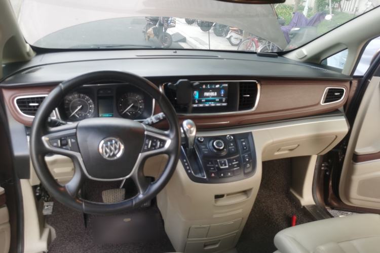 Used Buick GL8 2018 28T Luxury Model China VI Standard