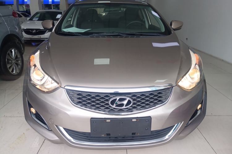 Used Hyundai Elantra (5th Generation / Langdong) 2016 1.6L Automatic Smart Version