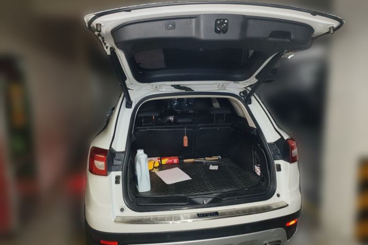 Used Haval H7 2016 Blue-Label H7 2.0T Automatic Luxury Model
