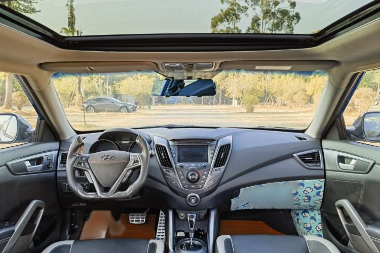 Used Hyundai Veloster 2012 1.6T Automatic Luxury Edition