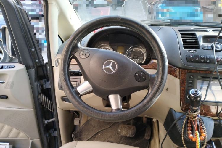 Used Mercedes-Benz Viano 2013 3.5L Haoci version
