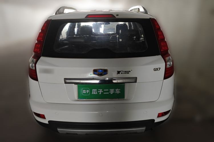 Used Geely Auto GX7 2015 Classic Edition 1.8L Manual Elite Model China V Standard