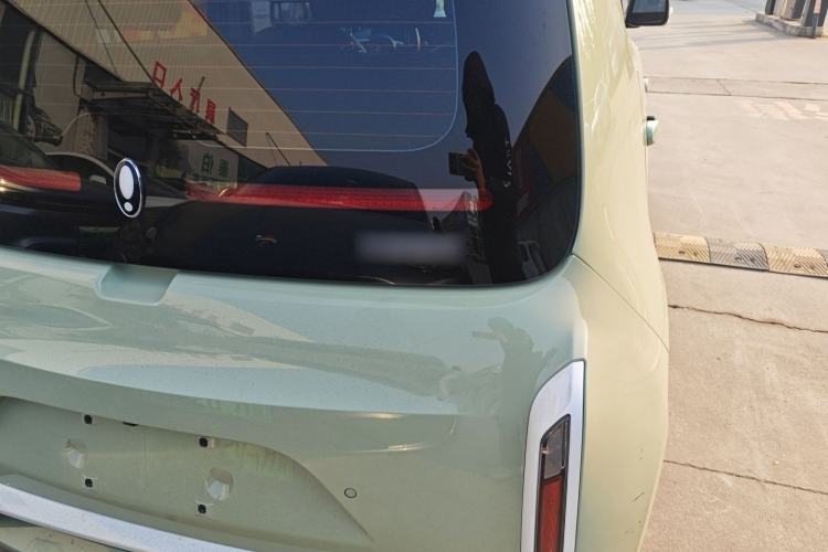 Used ORA White Cat 2022 Xiaoyue Mao Edition 401 km Flagship Model Lithium Ternary Right Rear Taillight