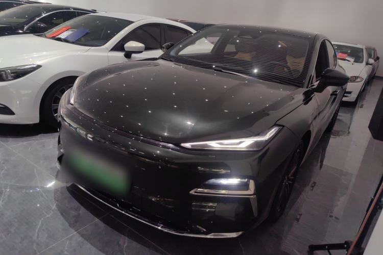 Used Geely Galaxy 8 2025 130km EM-i Deluxe Edition