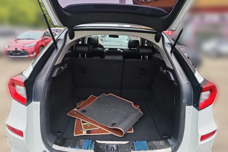 Used Honda Avancier 2017 240TURBO Two-Wheel Drive Comfort Version Trunk