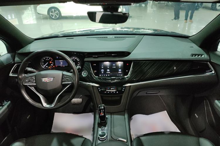 Used Cadillac XT6 2022 2.0T Six-Seater Four-Wheel-Drive Luxury Standard Edition