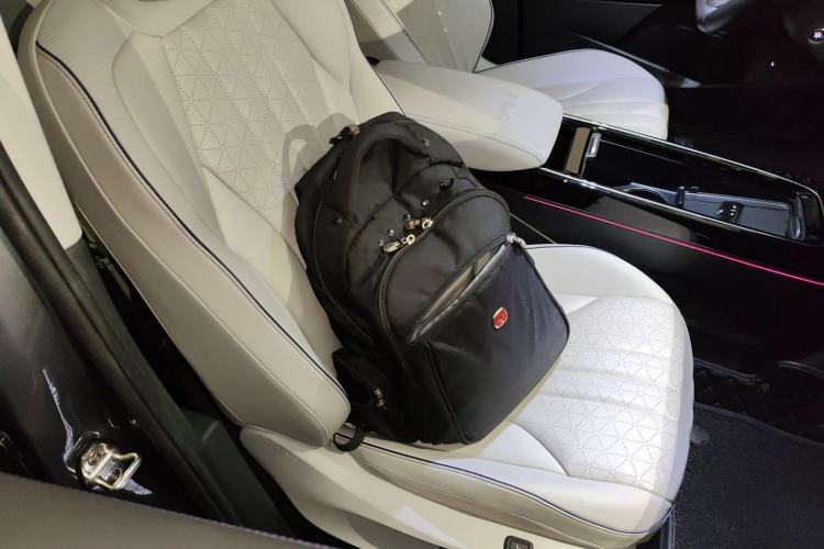 Used Volkswagen ID.6 X 2022 Smart Enjoyment Long-Range Edition
