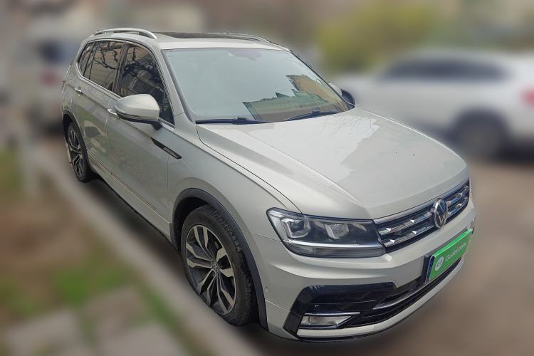Used Volkswagen Tiguan L 2021 330TSI Automatic Two-Wheel Drive R-Line Enhanced Edition
