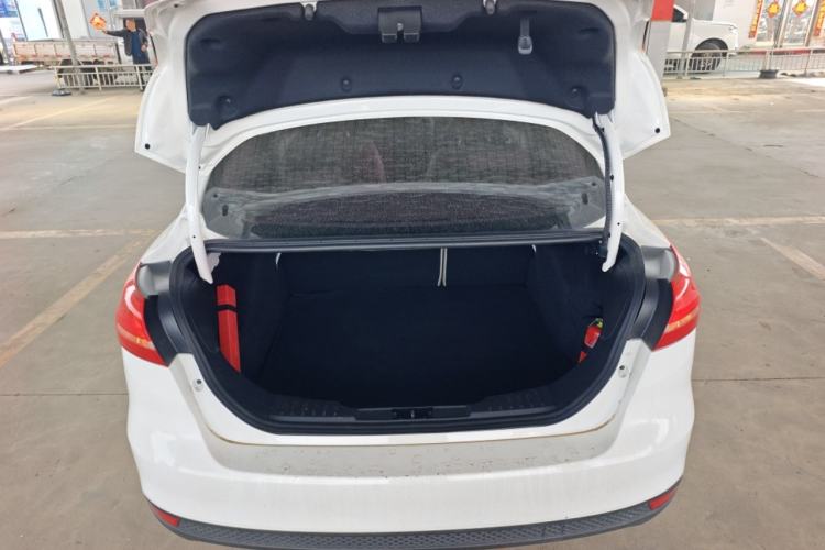 Used Ford Focus 2017 Sedan 1.6L Automatic Comfort Plus SmartDrive Edition
