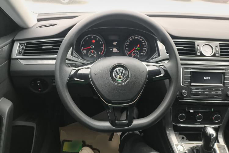 Used Volkswagen Passat 2017 330TSI DSG Luxury Edition