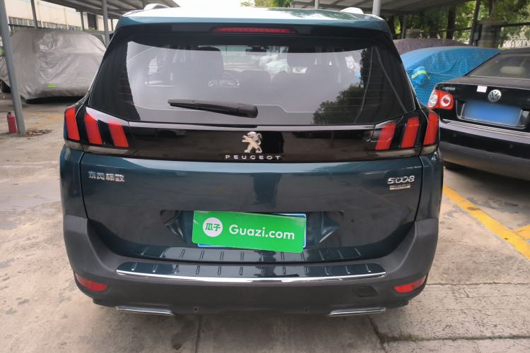 Used Peugeot 5008 2017 380THP 7-Seater Elite Edition
