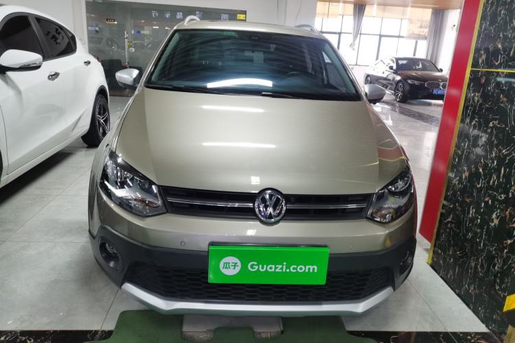 Used Volkswagen Polo 2014 1.6L Cross Polo Automatic Front