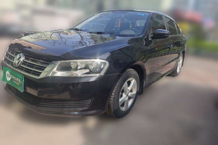 Used Volkswagen Lavida 2013 Revised Classic 1.6L Manual Fashion Edition