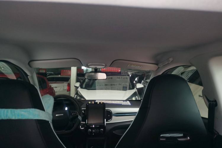 Used Chery New Energy Little Ant 2022 Revised Version Sweet Pink Edition Half-Sugar Version Lithium Iron Phosphate 30.7 kWh 30 kW 301 km
