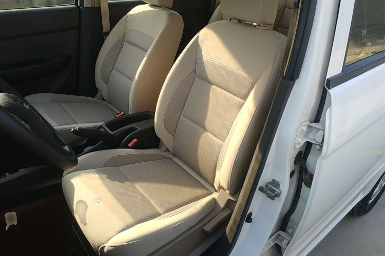 Used Wuling Hongguang 2014 1.5L S Standard Version
