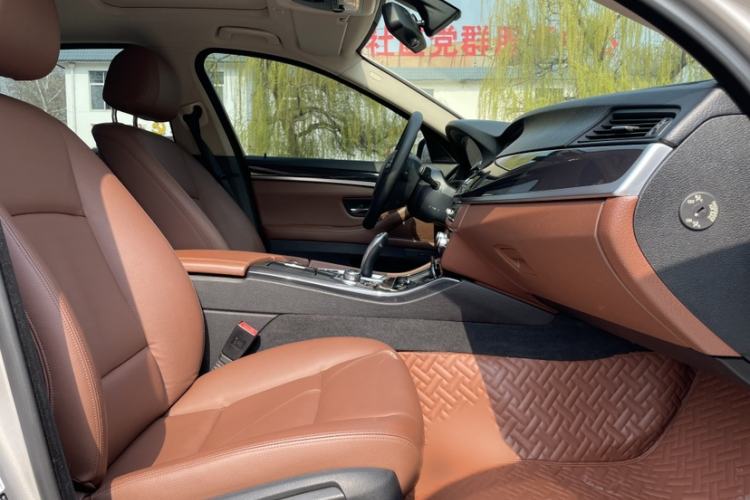 Used BMW 5 Series 2014 520Li Elegant Model