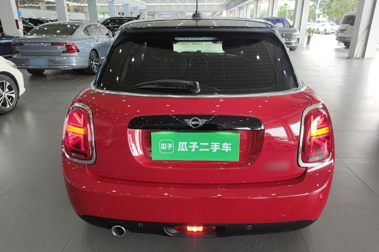 Used MINI MINI 2021 1.5T COOPER Classic Edition Five-Door Version
