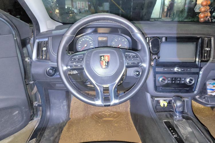 Used Roewe i6 2017 20T Automatic Flagship Edition