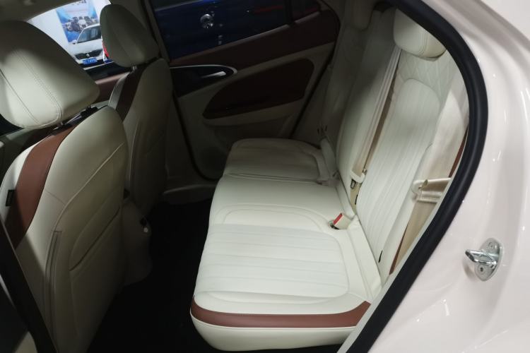 Used ORA Good Cat 2022 Morandi Edition 400km Standard Range Premium Version Lithium-Ion Battery
