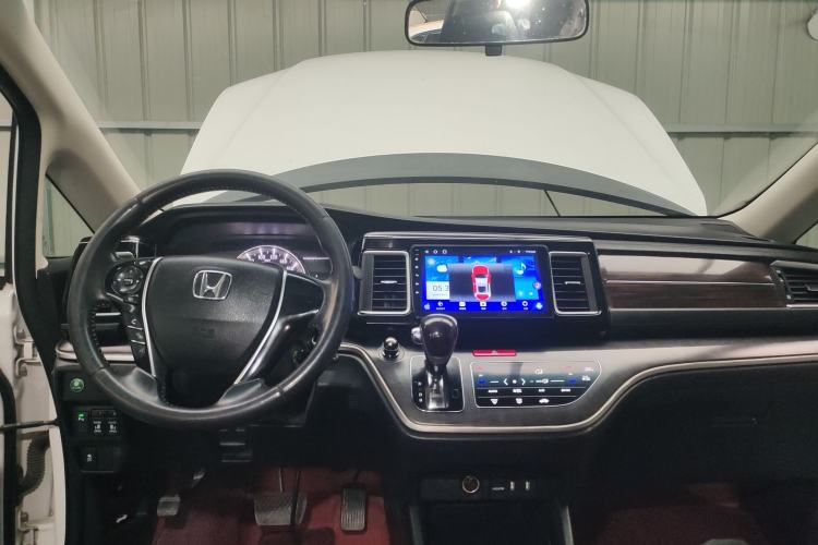 Used Honda Elysion 2016 2.4L Classic Edition
