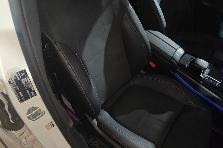 Used Mercedes-Benz A-Class 2022 Revised Version A 200 L Sport Sedan Fashionable Style