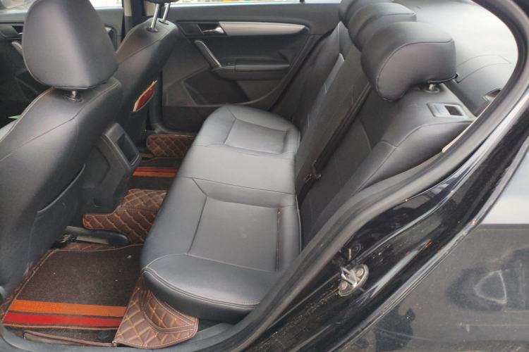 Used Volkswagen Lavida 2013 Revised Classic 1.6L Manual Fashion Edition
