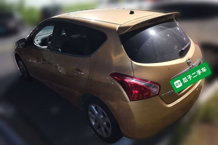 Used Nissan Tiida 2013 1.6L CVT Cool Cafe Edition