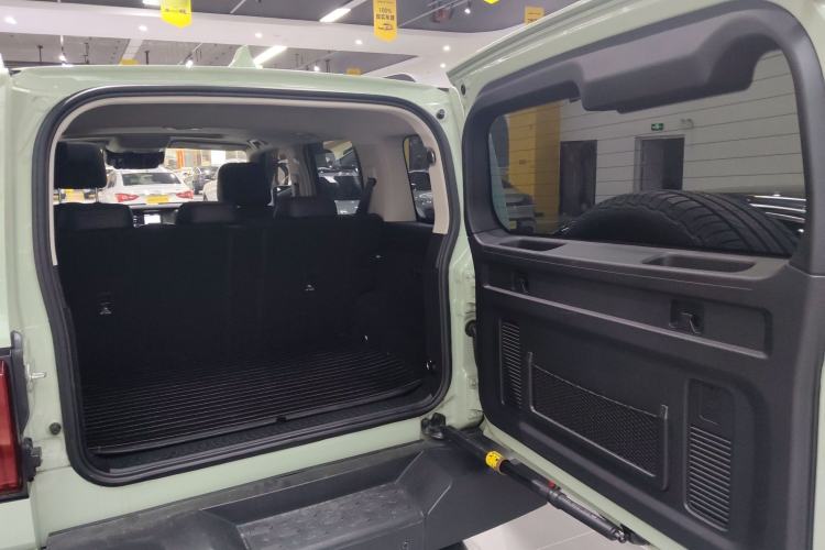 Used Tank 300 2021 City Edition 2.0T—Truly Stylish
