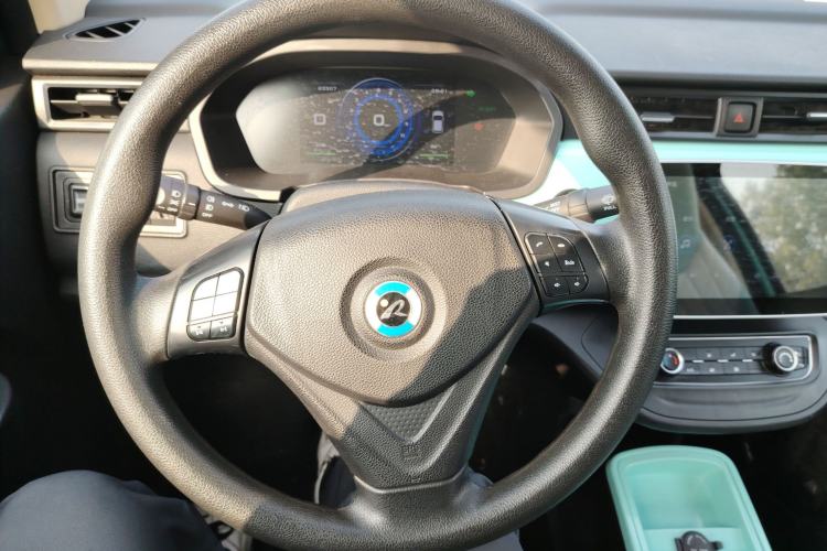 Used Brilliance Xinri i03 2021 318 km 31.45 kWh