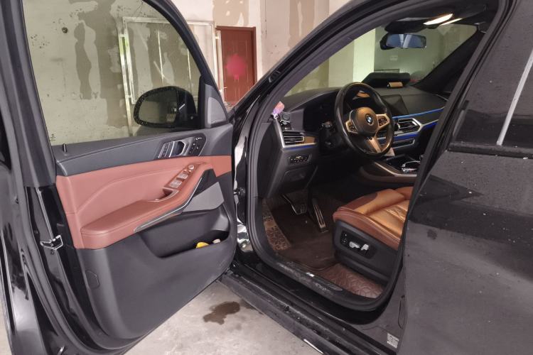 Used BMW X7 2019 xDrive40i Luxury M Sport Package Driver Seat