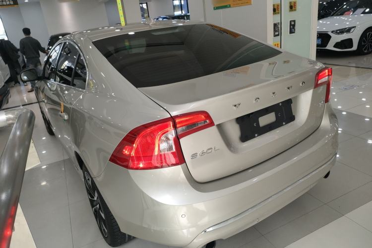 Used Volvo S60 2019 S60L Facelift T5 Intelligent Advanced Edition