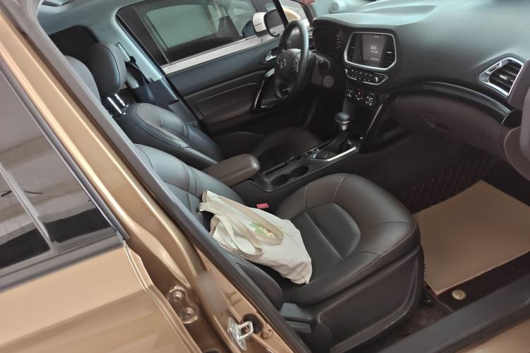 Used GAC Trumpchi GS4 2017 235T Automatic Two-Wheel Drive Luxury Smart Connectivity Version
