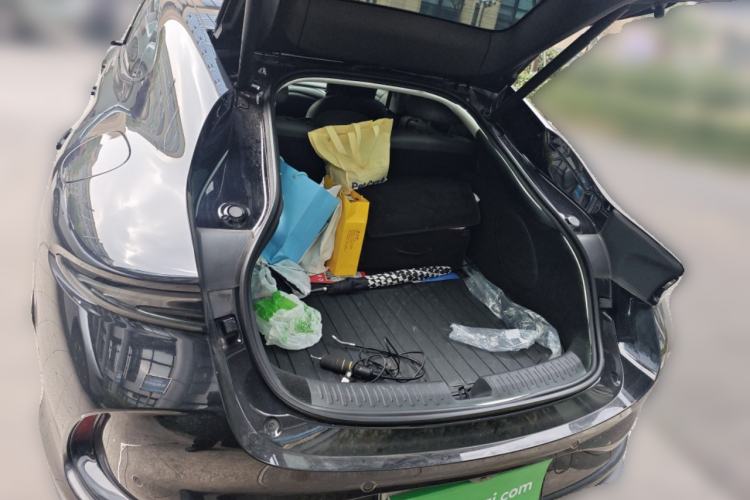 Used IM L6 2024 Max Long-Range Version Trunk